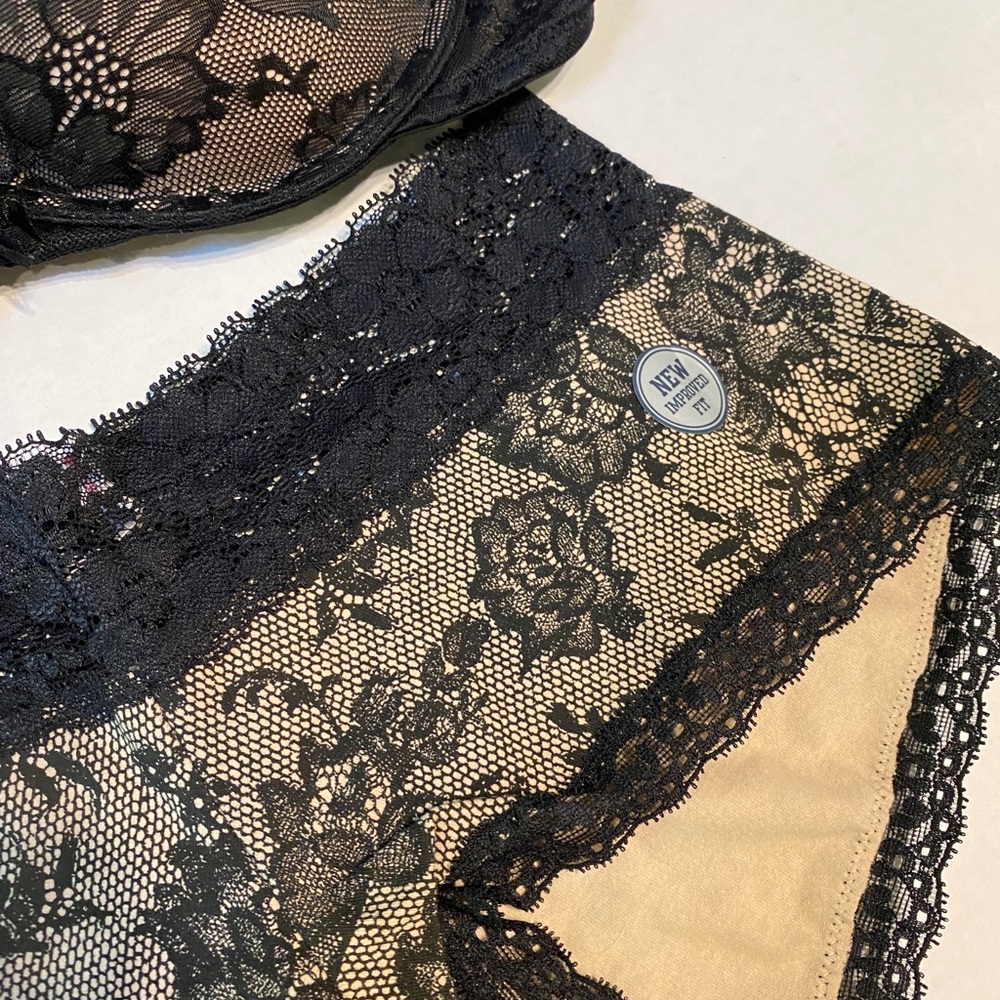 Victoria’s Secret Lot of black Lacey Bra/panty Set - Picture 4 of 8